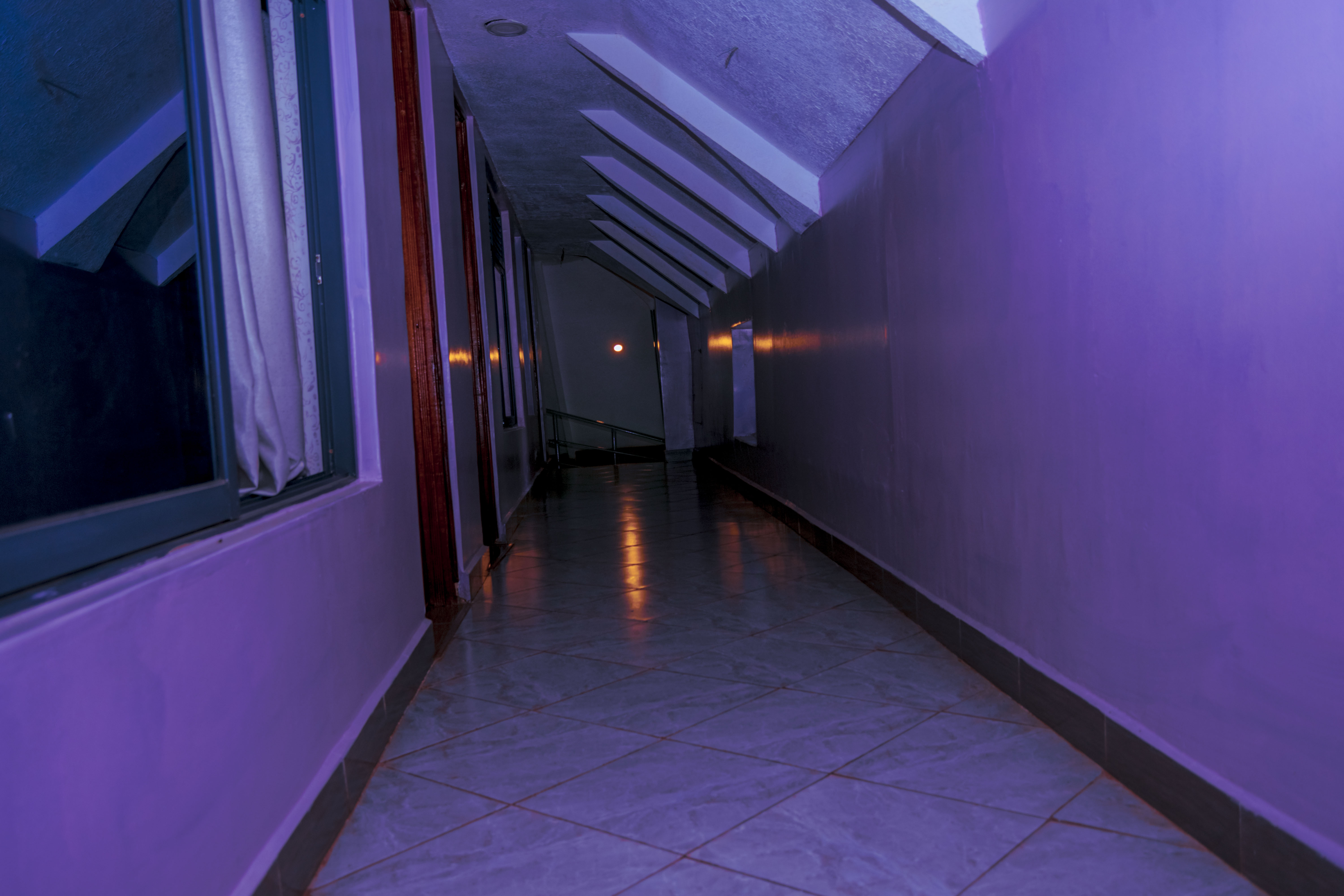 Luxury hotel Mosocho
 6